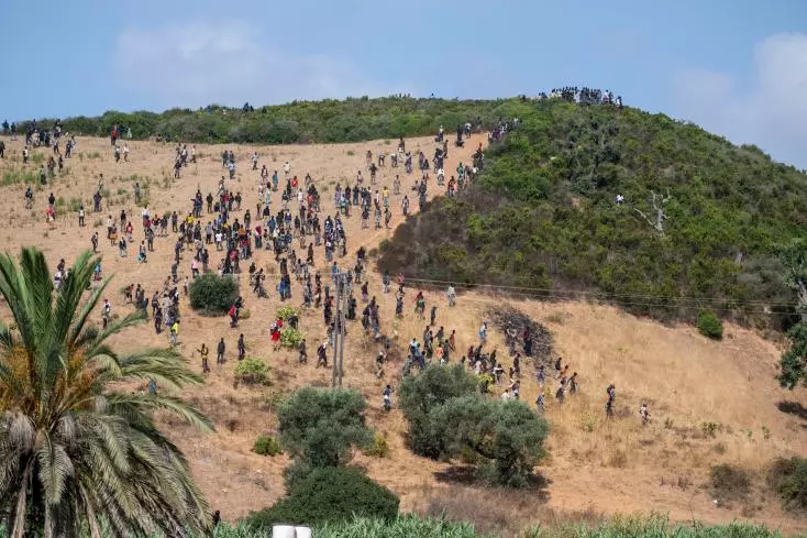 سبتة في 15 غشت.. المغرب يعترض 294 شخصاً بينهم 248 من أفريقيا جنوب الصحراء قبل وصولهم إلى الحدود الأوروبية