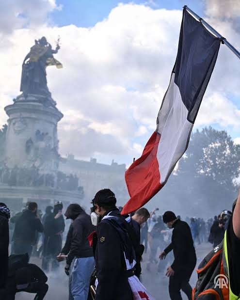 France after the October 17 unrest: a call for caution across the Moroccan community